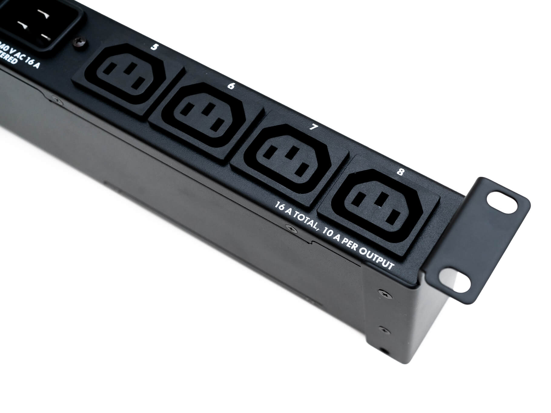 PDU para Rack de 19 pulgadas de 1U, Control y Medición por LAN. 8 salidas de energía IEC-320 C13. 2 canales medidos total del PDU y Salida 1. Compatible con API abierta y NETIO Cloud. Cada salida se puede encender y apagar de forma independiente y programable. Derecha - CASTelecom